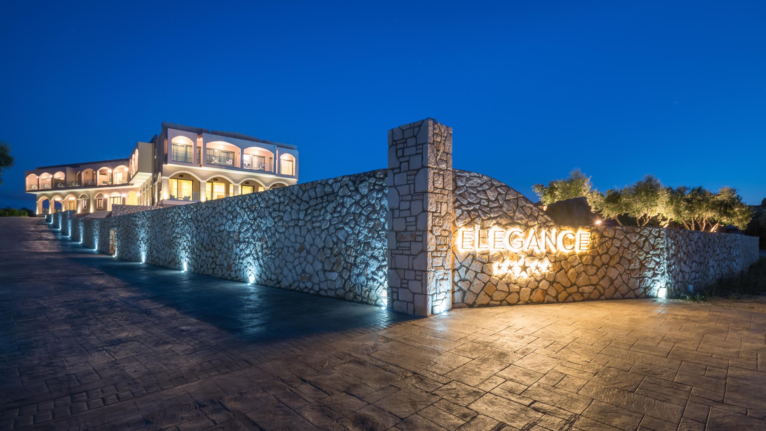 Elegance Luxury Executive - Adults Only Tragaki