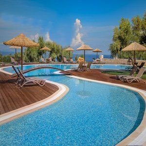 Elegance Luxury Executive - Adults Only Hotel Tragaki